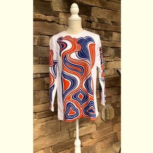 Vintage Sweetbriar Psychedelic Top. Size 18